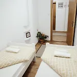 Ice Queen Vlasic Apartmanhotel