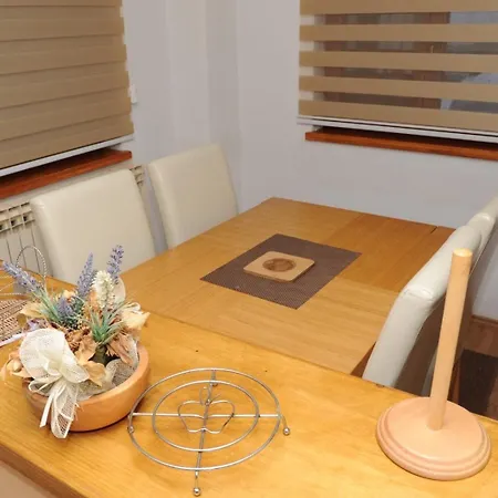 Ice Queen Vlasic Aparthotel