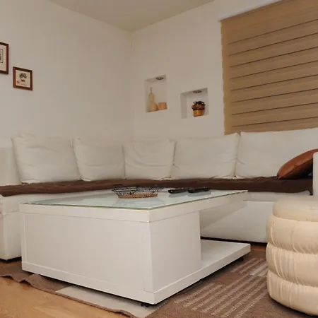 Apart-hotel Ice Queen Vlasic Sisava