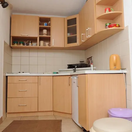 Ice Queen Vlasic 3* Sisava