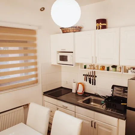 Aparthotel Ice Queen Vlasic 3*