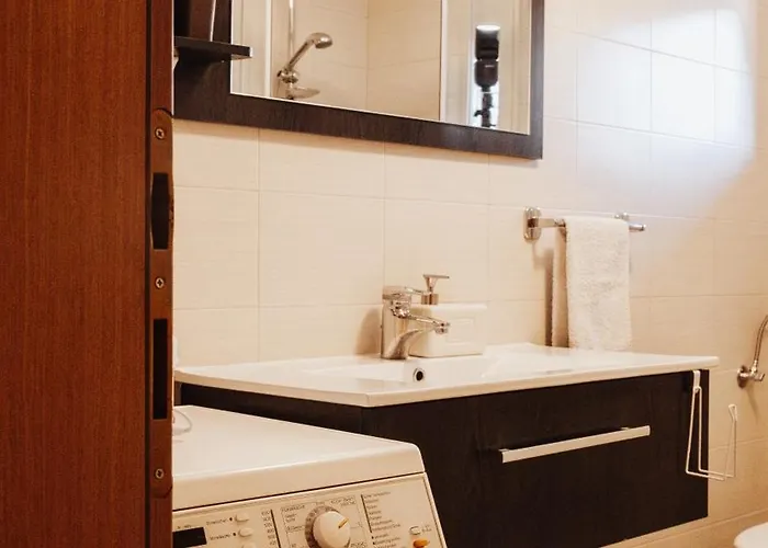 Ice Queen Vlasic Aparthotel